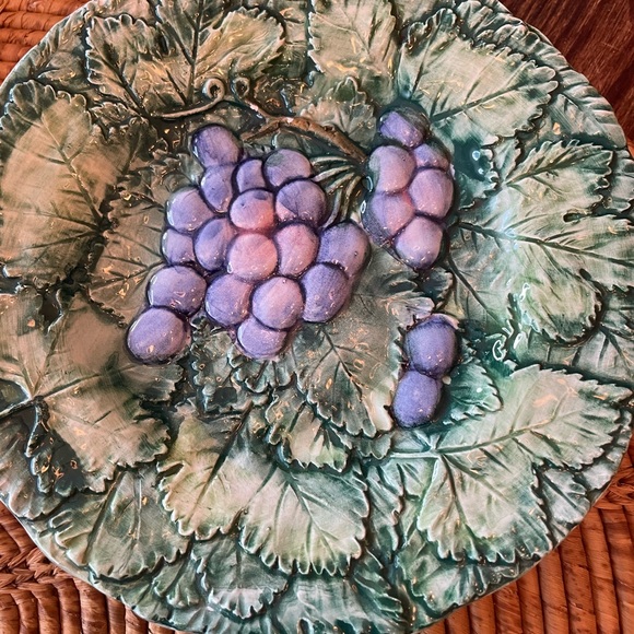 Beautiful Ceramic Fruit Plates 4 Piece Set Made in Italy - Picture 3 of 14